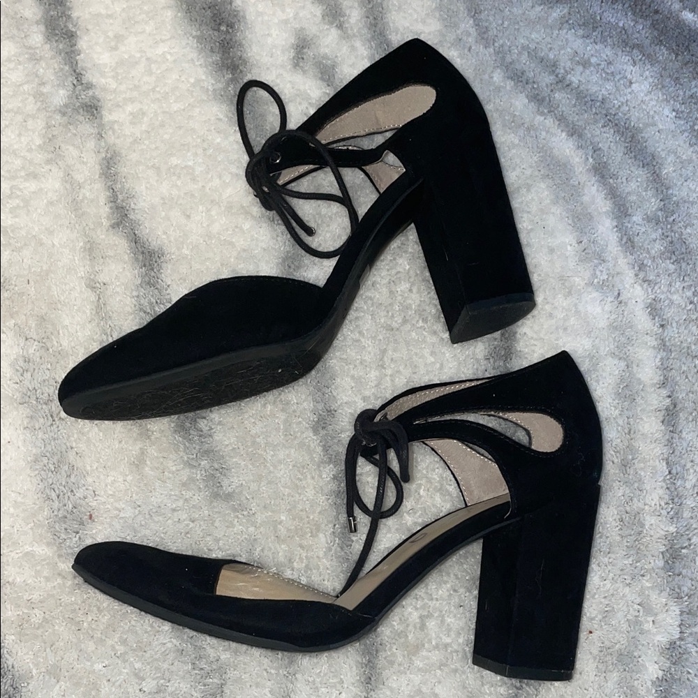 Unisa Black Suede Women's Heels - Picture 4 of 5